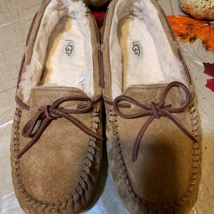 Ugg Dakota Slippers